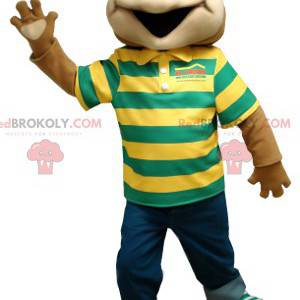 Braunes Froschmaskottchen mit einem gestreiften Poloshirt -