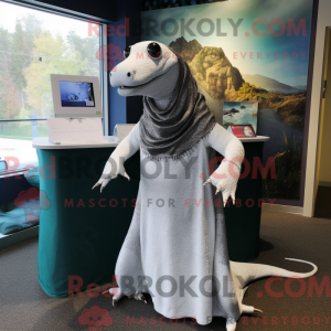 Maskot-karakter av et sølv...