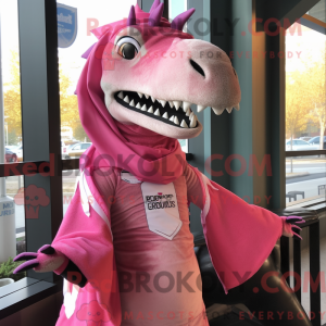Maskotkarakter af en Pink...
