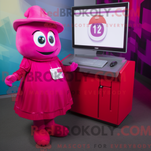 Maskotfigur af en magenta...