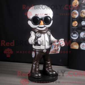 Maskotfigur af en White...