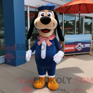 Maskotfigur af en Navy Hot...