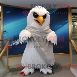 Personnage mascotte d Aigle...