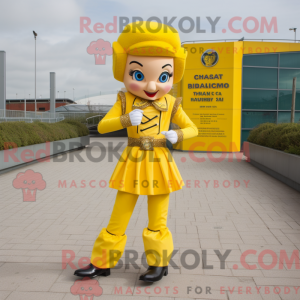 Personagem de máscara de...