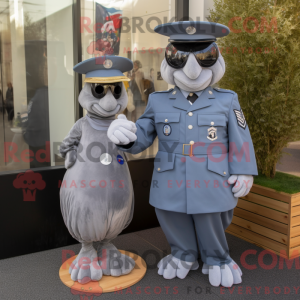 Mascottefiguur van een...