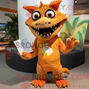 Personagem de máscara de...