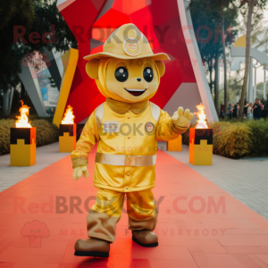 Gold Fire Fighter maskot...