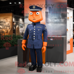 Maskotfigur af en orange...