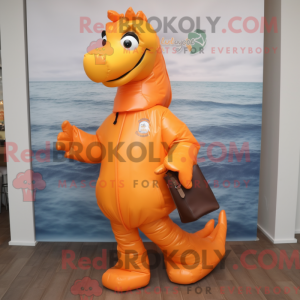 Postava maskota oranžového...