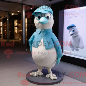 Personnage mascotte d une...