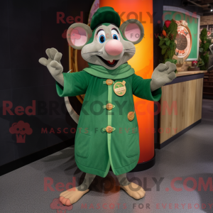 Personagem de máscara de...