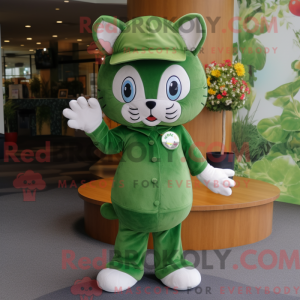 Mascota de un gato verde...