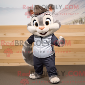 Personagem de máscara de um...