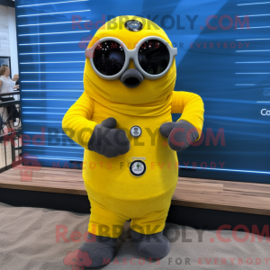 Personnage mascotte d un...