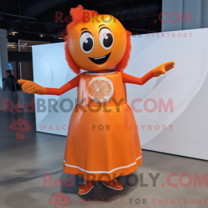 Maskotkarakter af en orange...