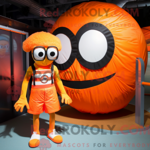 Postava maskota Orange...