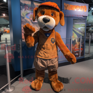 Postava maskota Rust Dog...