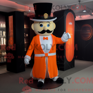 Personagem de máscara de um...