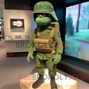 Máscara de personagem verde...