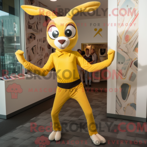 Personnage mascotte d une...