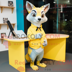 Personnage mascotte d une...