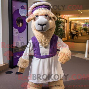 Mascote de camelo lavanda com macacão e cintos - Mascotes de camelo - REBROKO_383891 - RedBrokoly.com