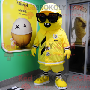 Figurka maski z potworem...