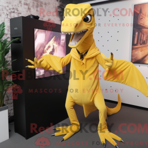 Personagem de máscara de um...