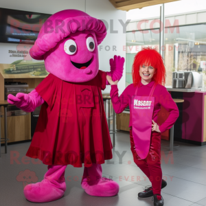 Magenta Goulash mascotte...