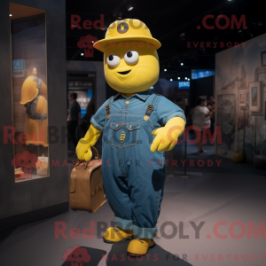 Personagem de máscara de um...