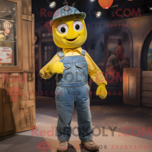 Personagem de máscara de um...