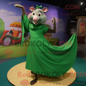 Personnage mascotte d une...