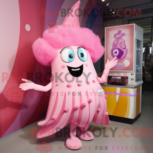 Maskotkarakter av en rosa...