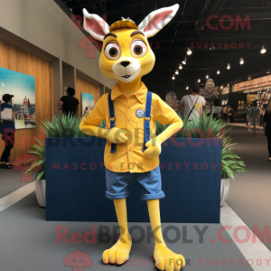 Personnage mascotte d une...