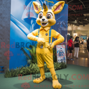 Maskot karaktär av en gul...