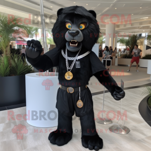 Black Lion maskot...