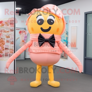 Peach Ramen maskot kostume...