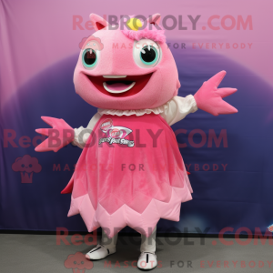 Personagem de máscara de...