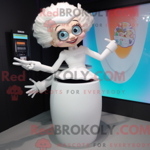 Personagem de máscara de um...
