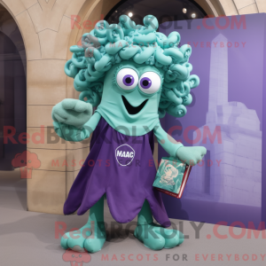 Personnage mascotte d une...