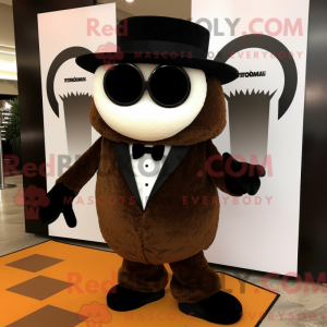 Personnage mascotte d un...