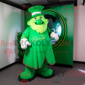 Personagem de máscara de um...