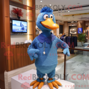 Maskot karaktär av en blå...