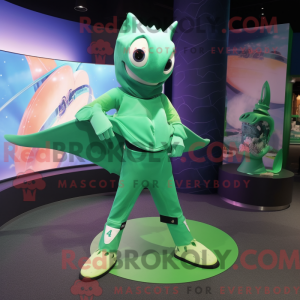 Personnage mascotte d une...