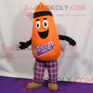 Postava maskota oranžového...