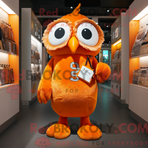 Maskotkarakter af en orange...