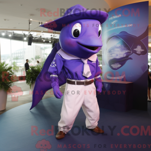 Personagem de máscara de...