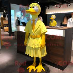 Personnage mascotte d une...