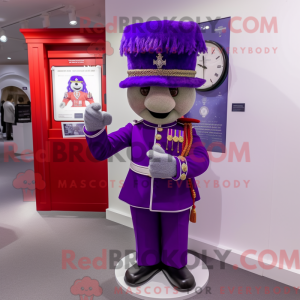 Maskot karakter af en lilla...
