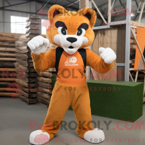Maskotkarakter af en orange...